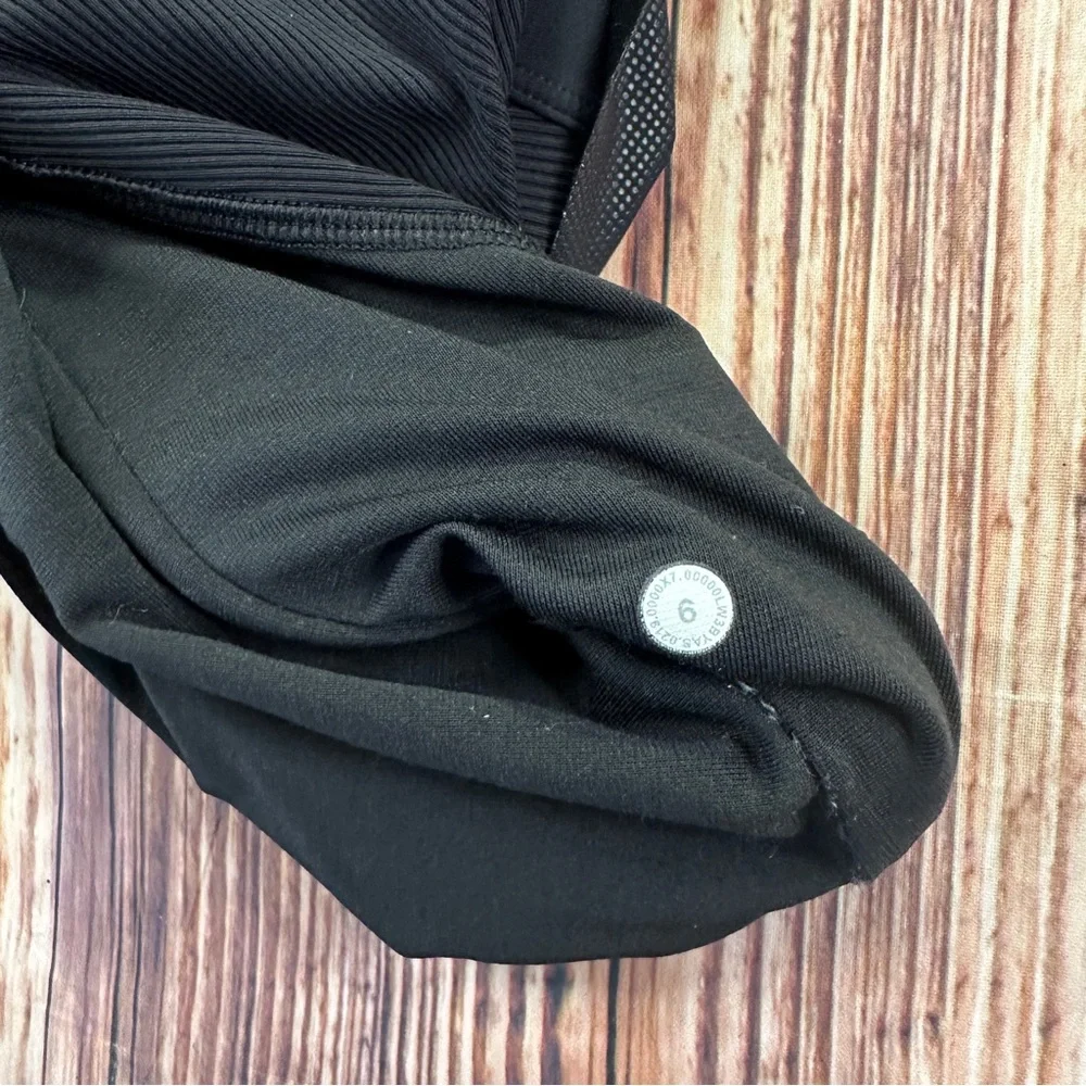 Lululemon Athletica Women’s Zip-Up Hoodie  Size 6 Black